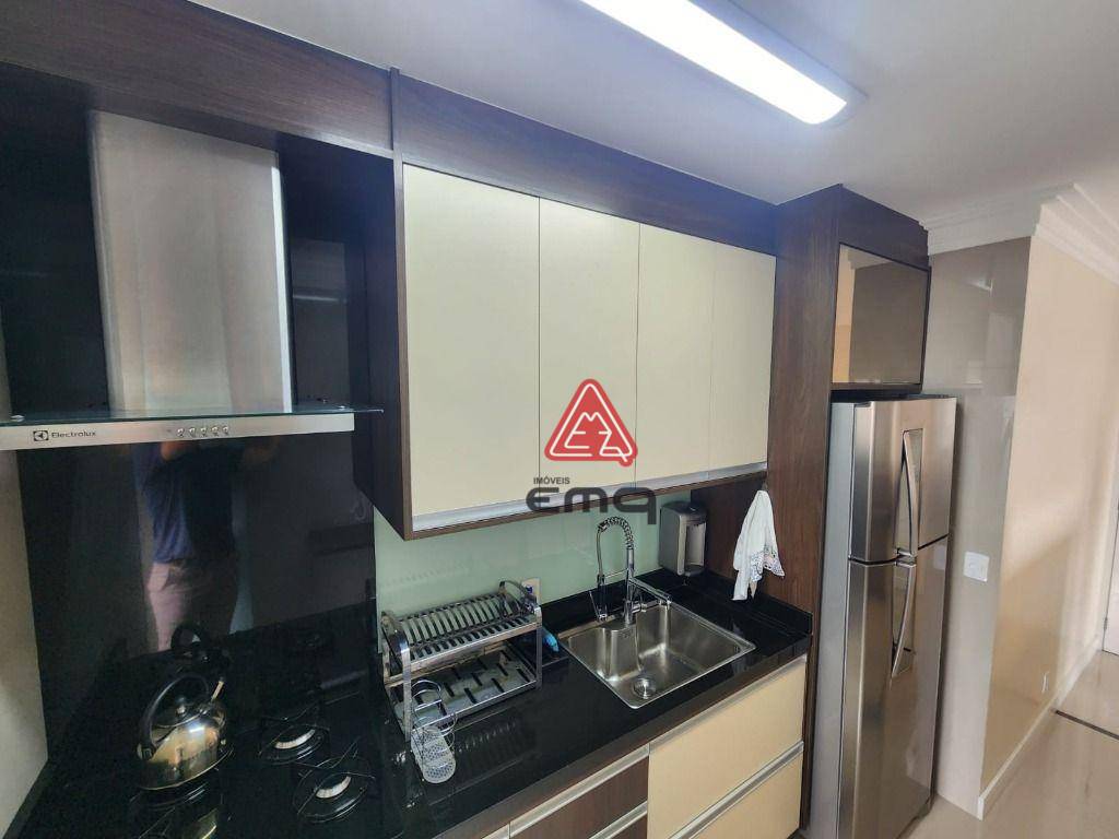 Apartamento à venda com 2 quartos, 61m² - Foto 30