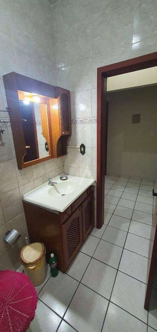 Casa à venda com 5 quartos, 340m² - Foto 20