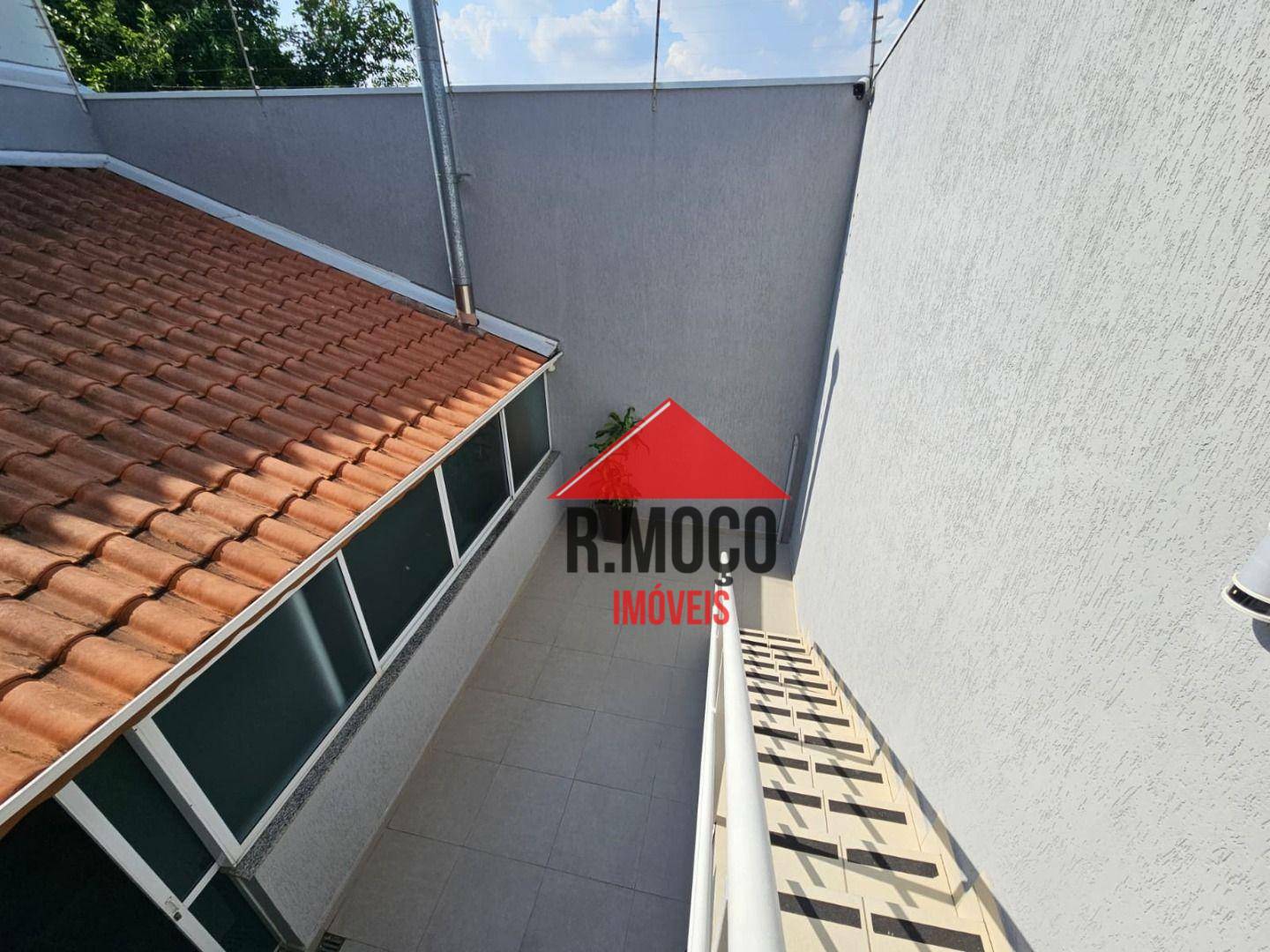 Sobrado à venda com 3 quartos, 208m² - Foto 13