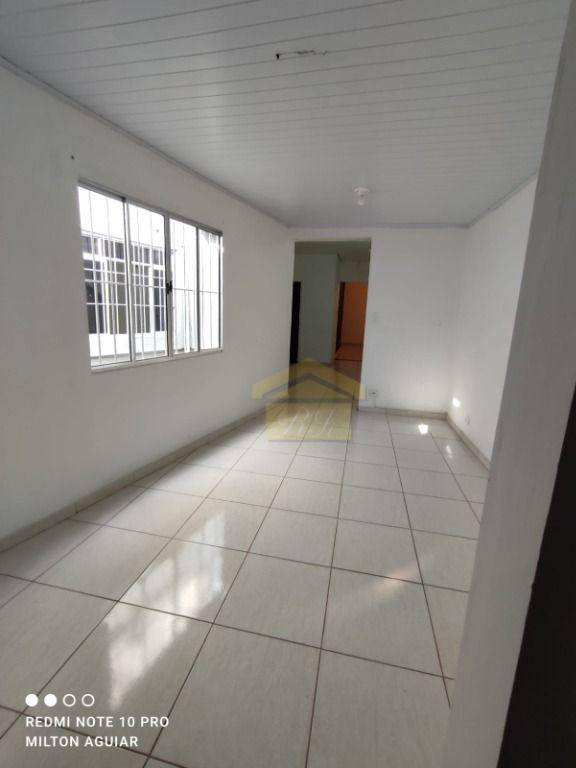 Sobrado à venda com 15 quartos, 193m² - Foto 1