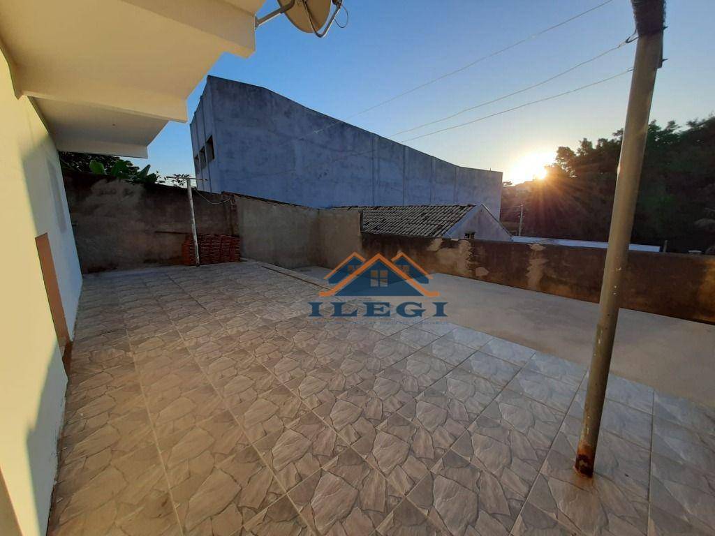 Casa à venda com 4 quartos, 265m² - Foto 31