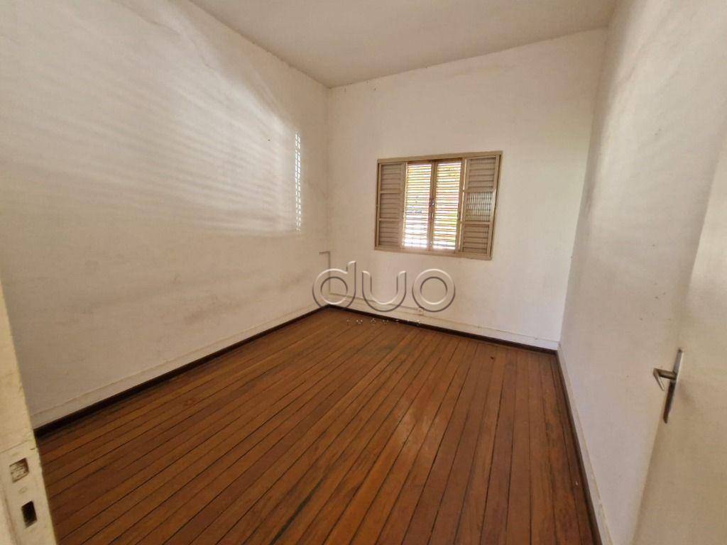 Casa à venda com 5 quartos, 205m² - Foto 5