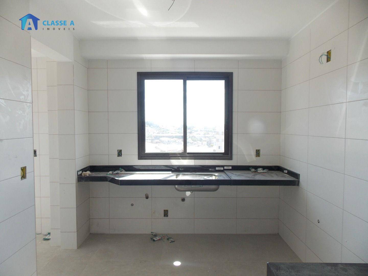 Apartamento à venda com 3 quartos, 136m² - Foto 17