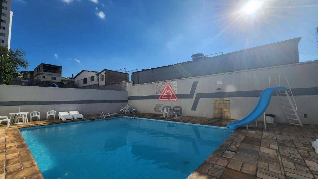 Apartamento à venda com 2 quartos, 43m² - Foto 2