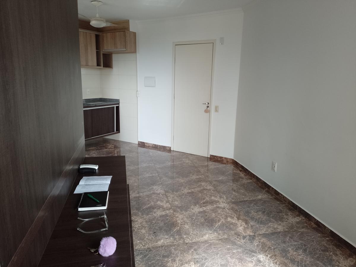 Apartamento para alugar com 2 quartos, 48m² - Foto 3