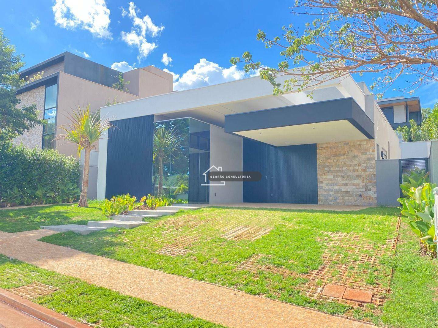 Casa de Condomínio à venda com 3 quartos, 267m² - Foto 1