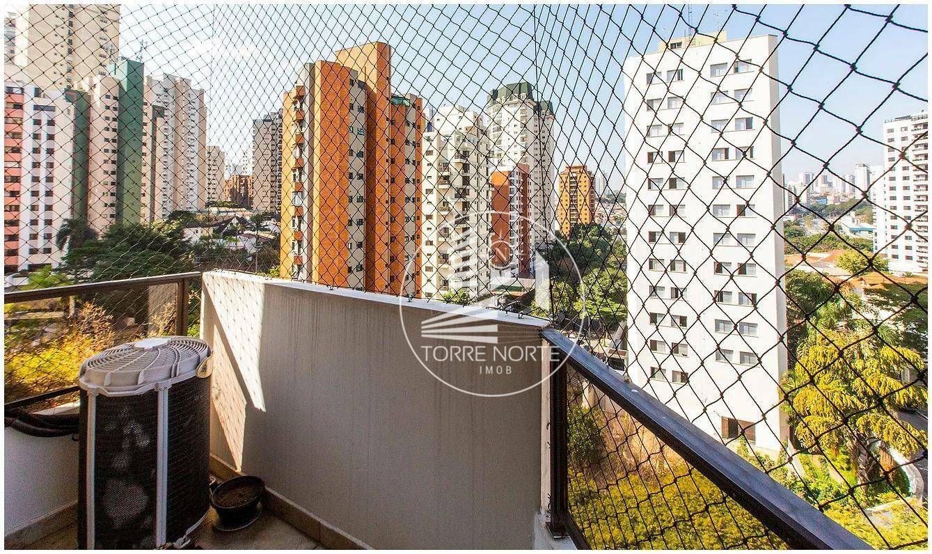 Apartamento à venda com 4 quartos, 230m² - Foto 8