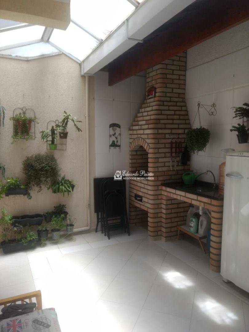 Sobrado à venda com 4 quartos, 250m² - Foto 46