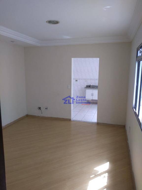 Casa à venda com 3 quartos, 144m² - Foto 2