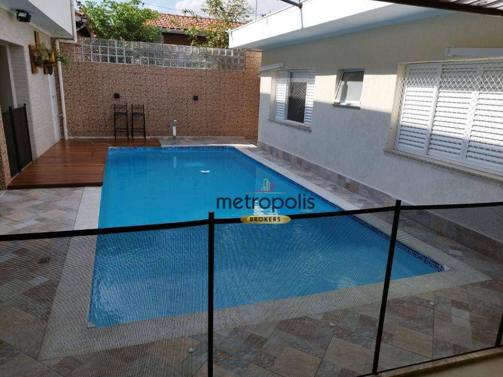 Casa à venda e aluguel com 3 quartos, 270m² - Foto 30