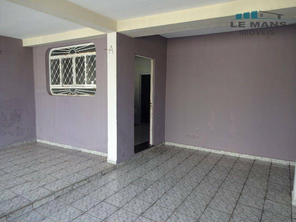 Casa à venda com 3 quartos, 170m² - Foto 3