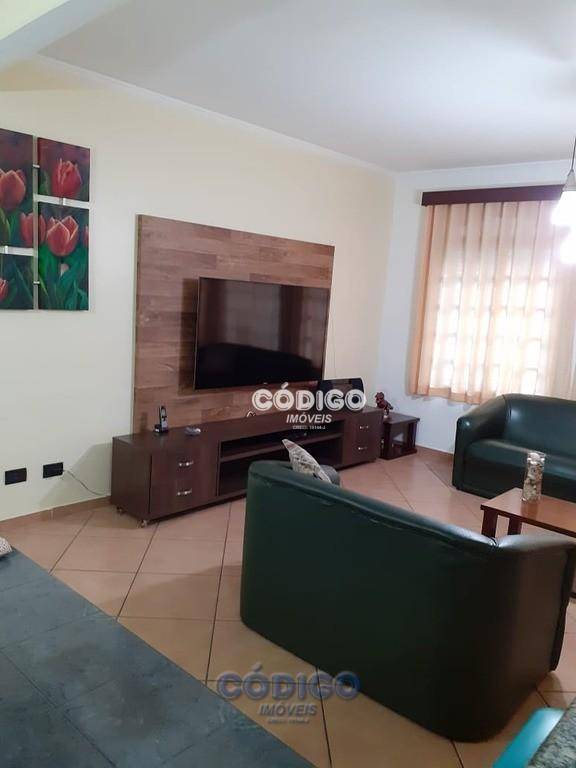 Casa à venda com 3 quartos, 300m² - Foto 7