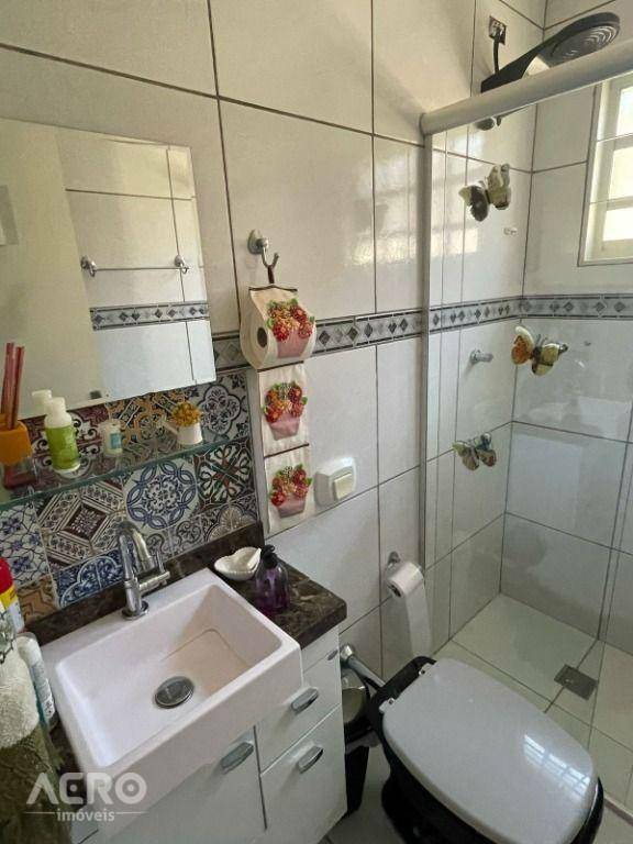 Casa à venda com 3 quartos, 128m² - Foto 45