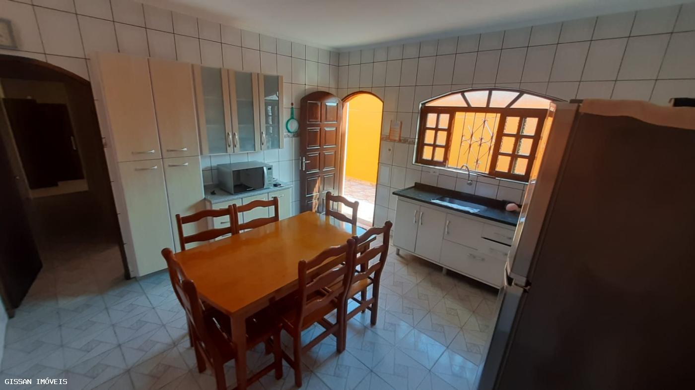 Casa à venda com 2 quartos, 130m² - Foto 19