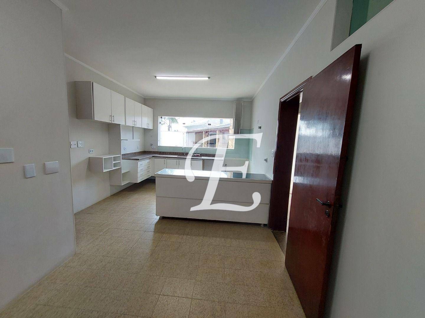 Casa de Condomínio à venda com 4 quartos, 362m² - Foto 24