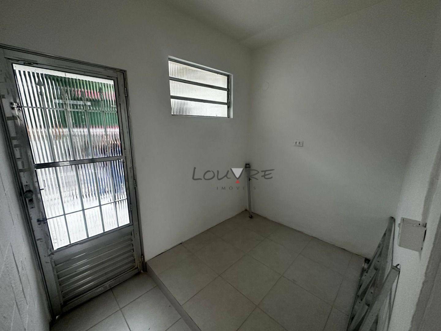 Casa para alugar com 2 quartos, 126m² - Foto 19