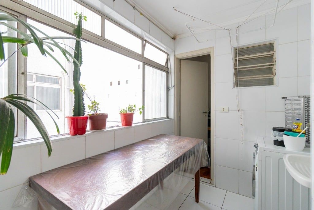 Apartamento à venda com 2 quartos, 100m² - Foto 17