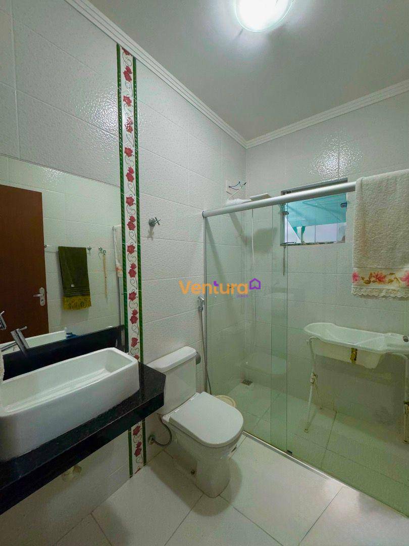 Casa à venda com 2 quartos, 150m² - Foto 14