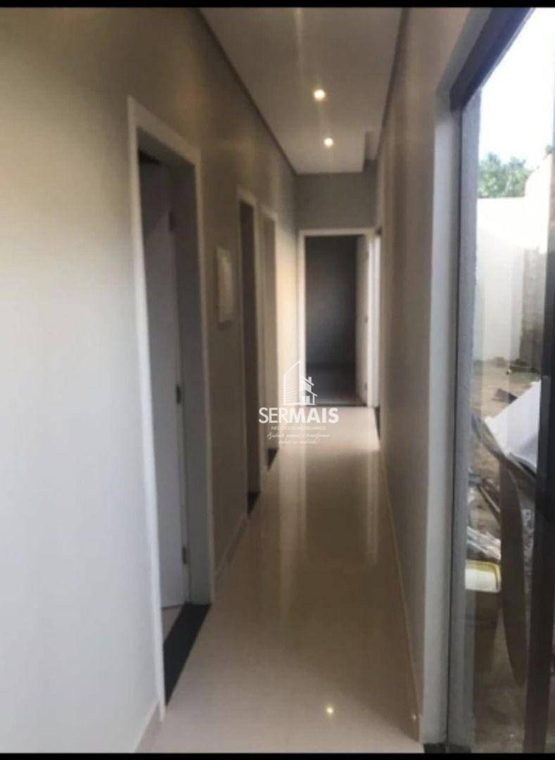 Casa à venda com 3 quartos, 110m² - Foto 4