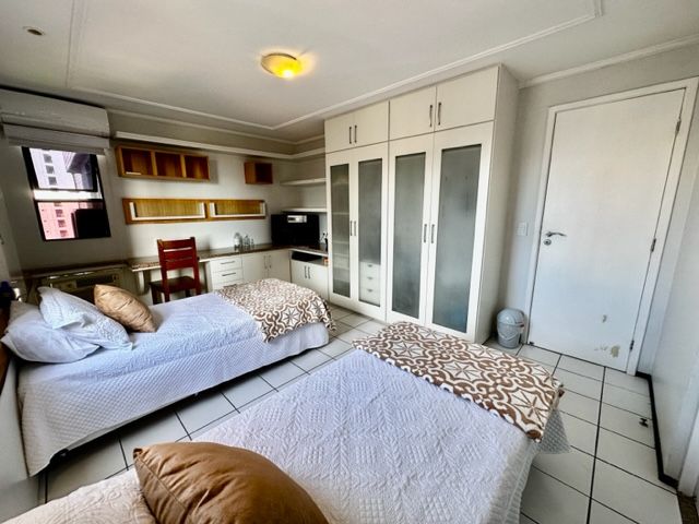 Apartamento à venda com 3 quartos, 165m² - Foto 12