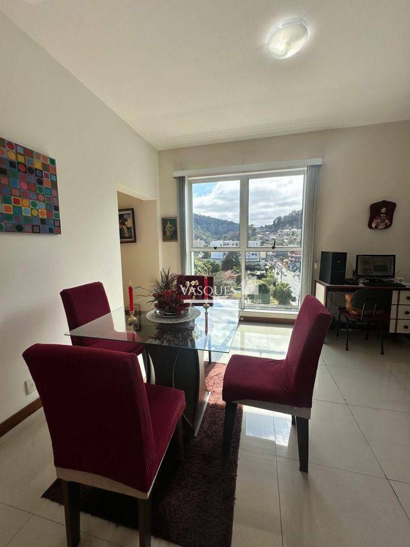 Apartamento à venda com 3 quartos, 136m² - Foto 6