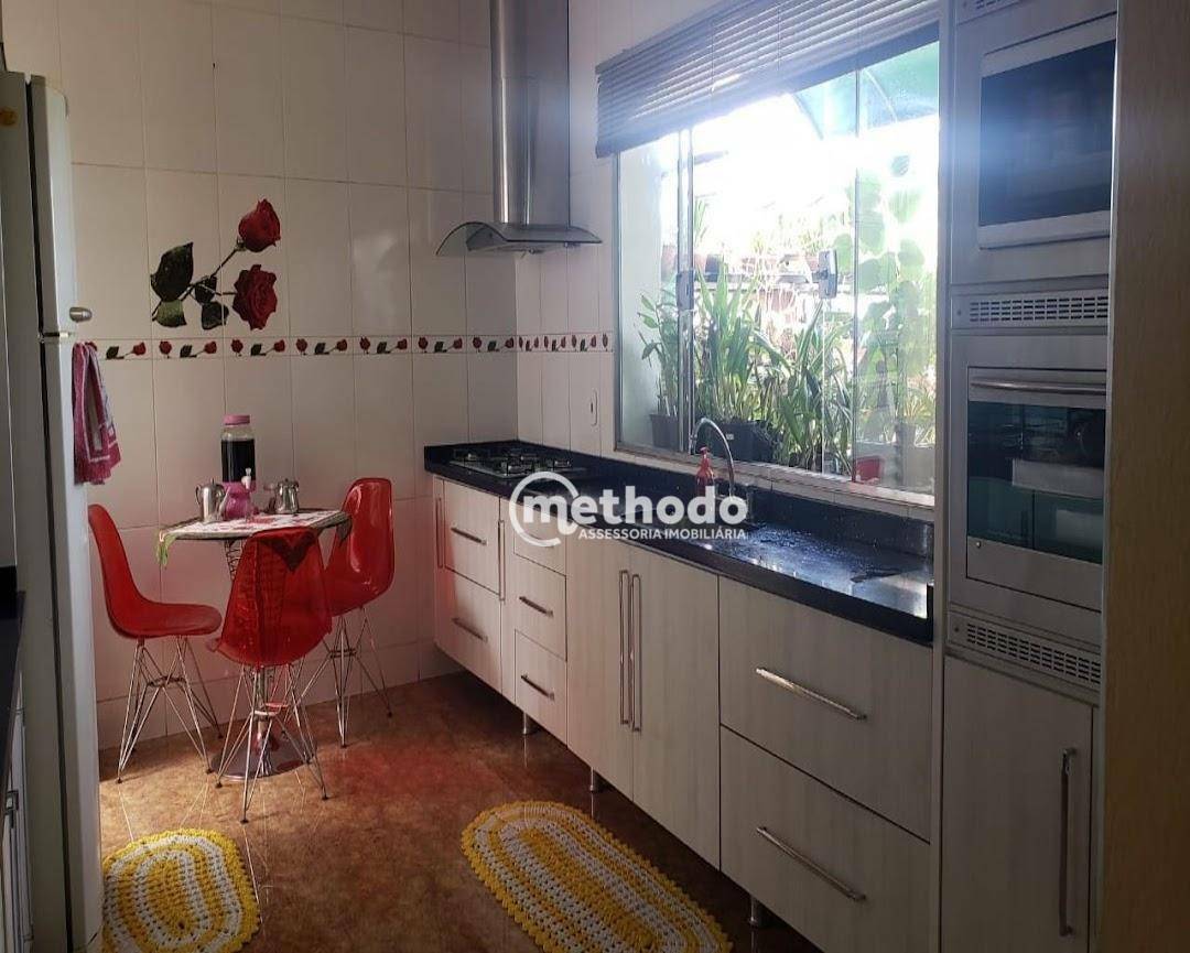 Casa à venda com 3 quartos, 340m² - Foto 29