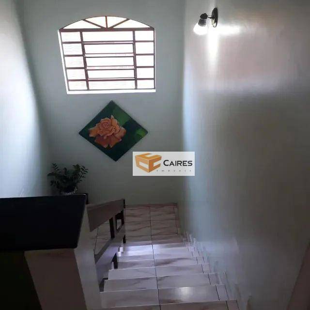 Casa à venda com 3 quartos, 250M2 - Foto 5