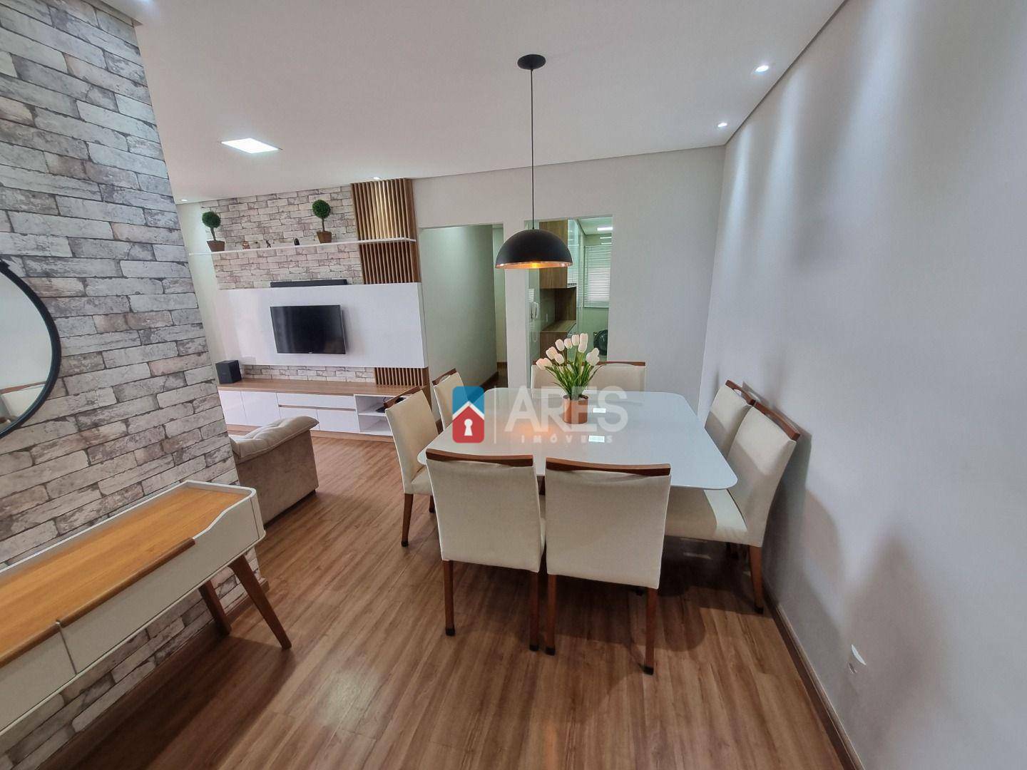 Apartamento à venda com 3 quartos, 81m² - Foto 1