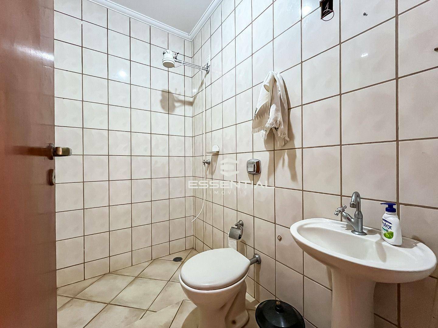 Casa de Condomínio à venda com 5 quartos, 420m² - Foto 28