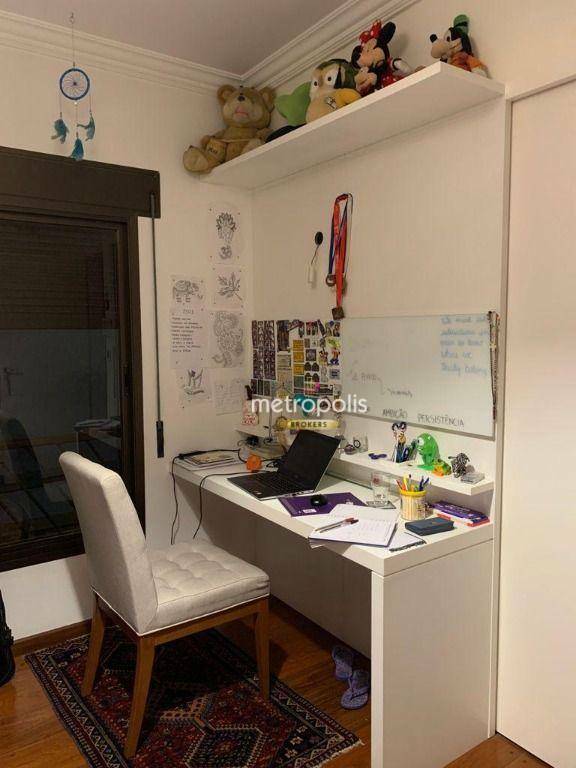 Apartamento à venda com 3 quartos, 217m² - Foto 32