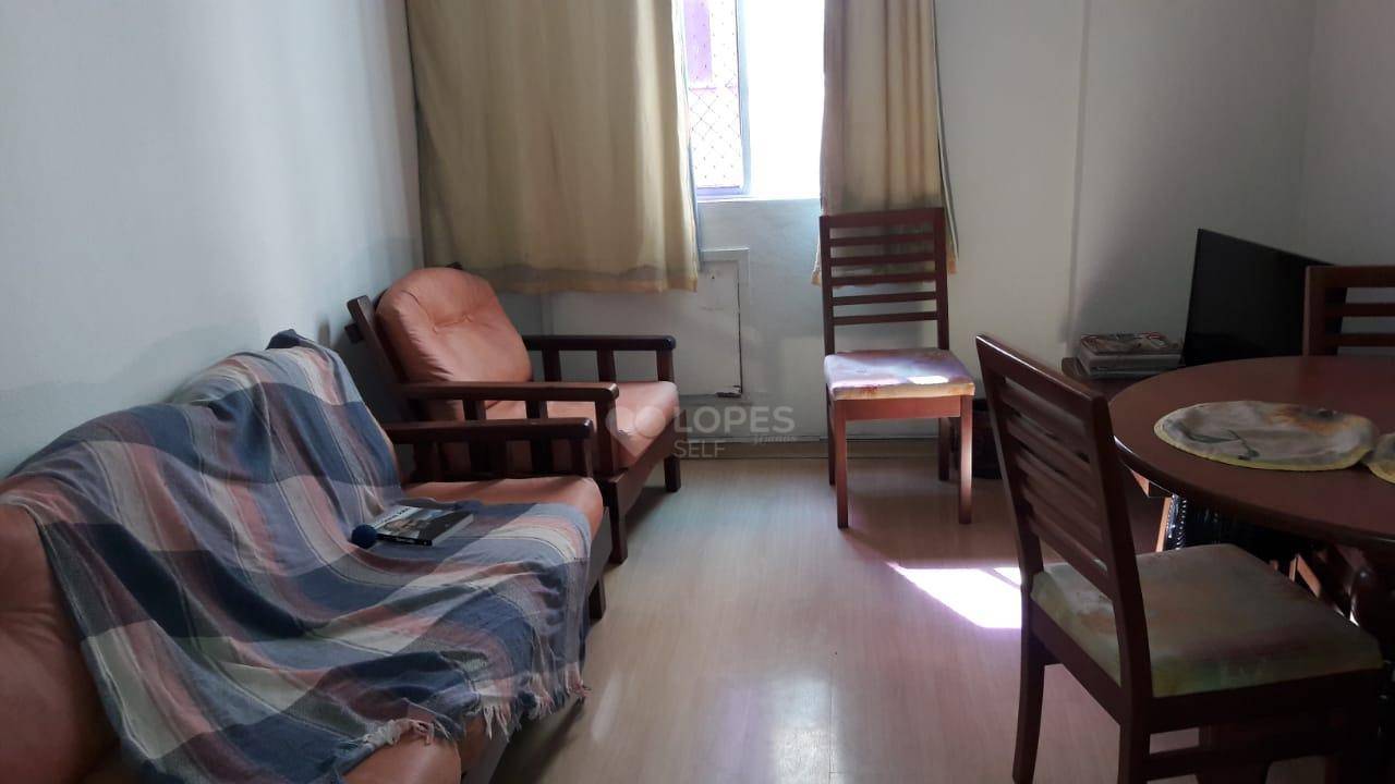 Apartamento à venda com 2 quartos, 56m² - Foto 1