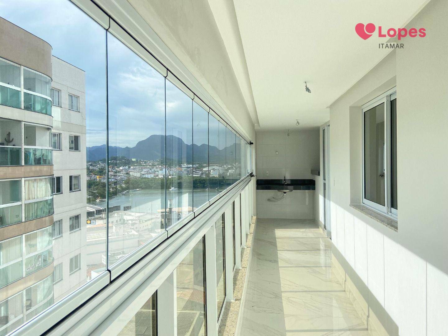 Apartamento à venda com 2 quartos, 65m² - Foto 8