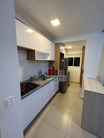 Apartamento para alugar com 2 quartos, 63m² - Foto 7