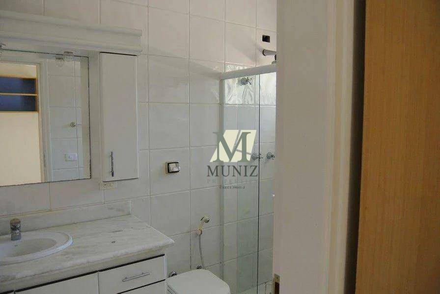 Casa de Condomínio para alugar com 4 quartos, 430m² - Foto 14