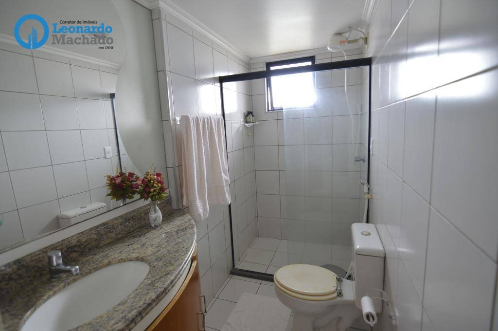 Apartamento à venda com 3 quartos, 195m² - Foto 19