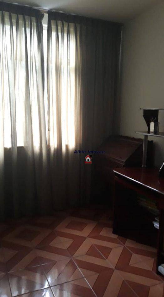 Apartamento à venda com 2 quartos, 60m² - Foto 13