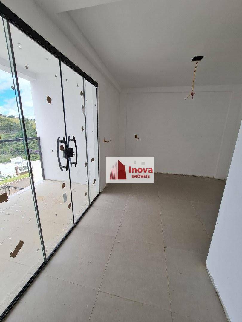 Casa de Condomínio à venda com 4 quartos, 240m² - Foto 14