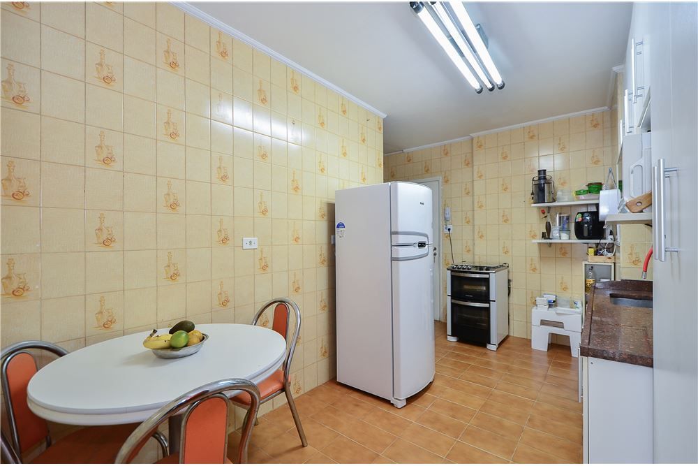 Apartamento à venda com 3 quartos, 130m² - Foto 16