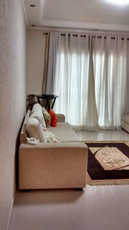 Apartamento à venda com 3 quartos, 110m² - Foto 1