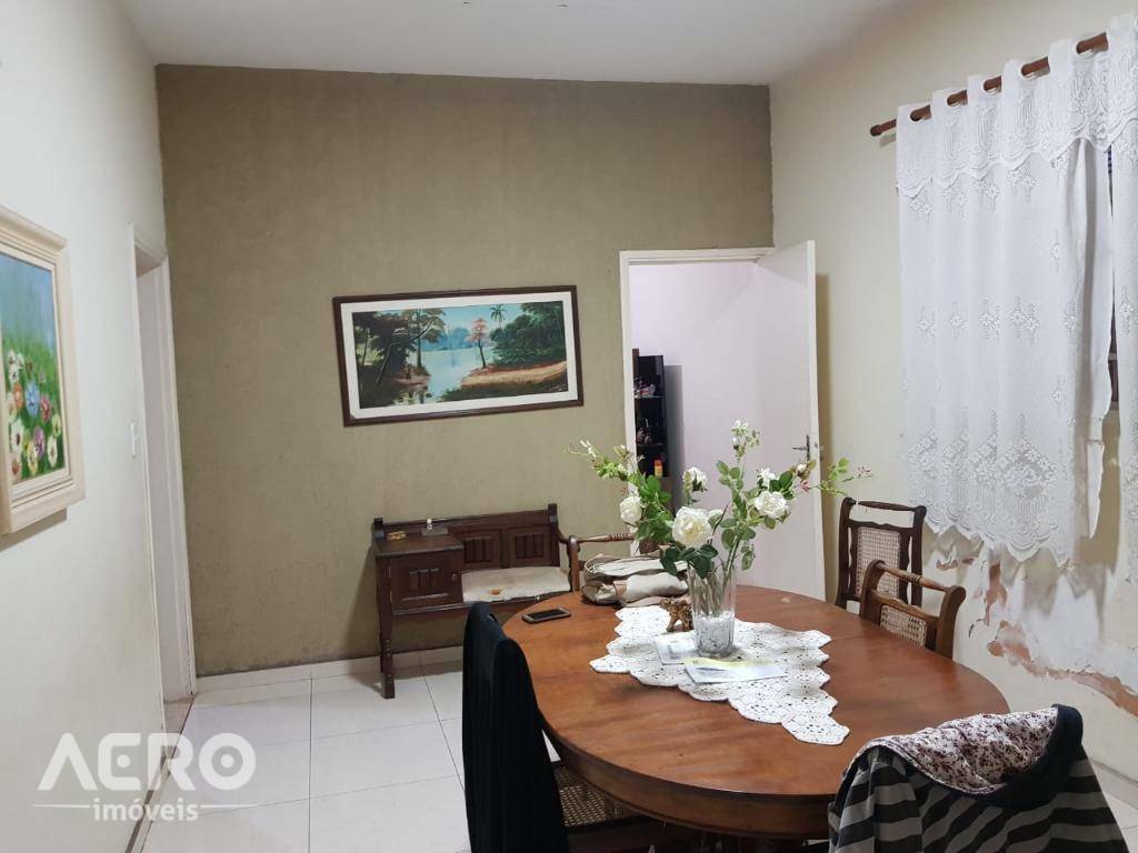 Casa à venda com 3 quartos, 143m² - Foto 15