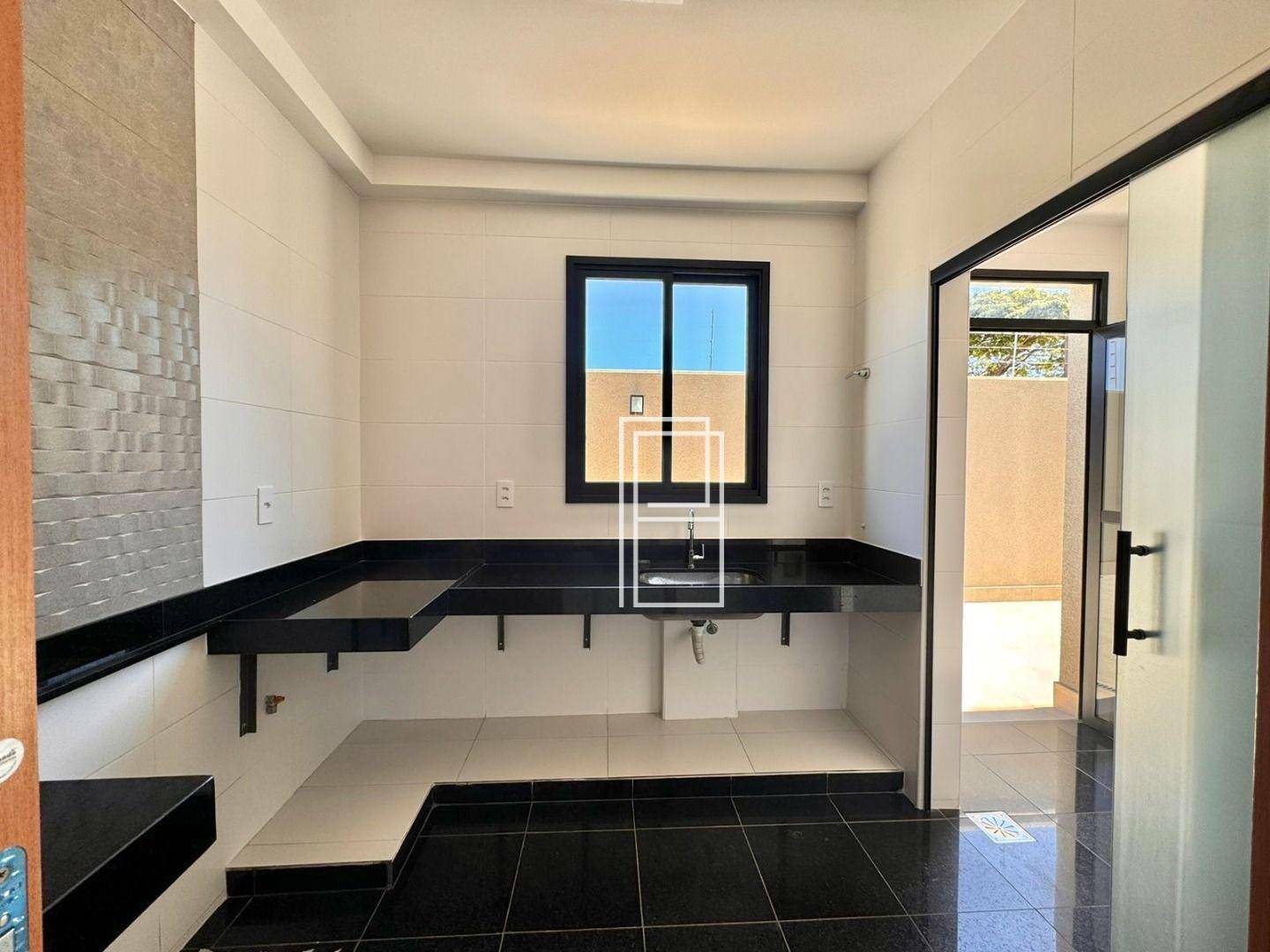 Apartamento à venda com 3 quartos, 171m² - Foto 17