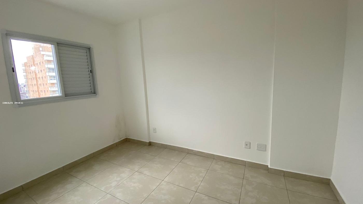 Apartamento à venda com 2 quartos, 64m² - Foto 13