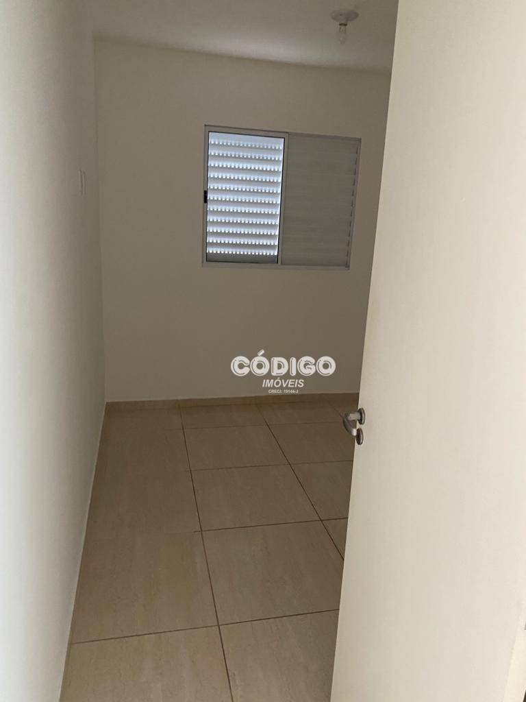 Apartamento à venda com 2 quartos, 44m² - Foto 5