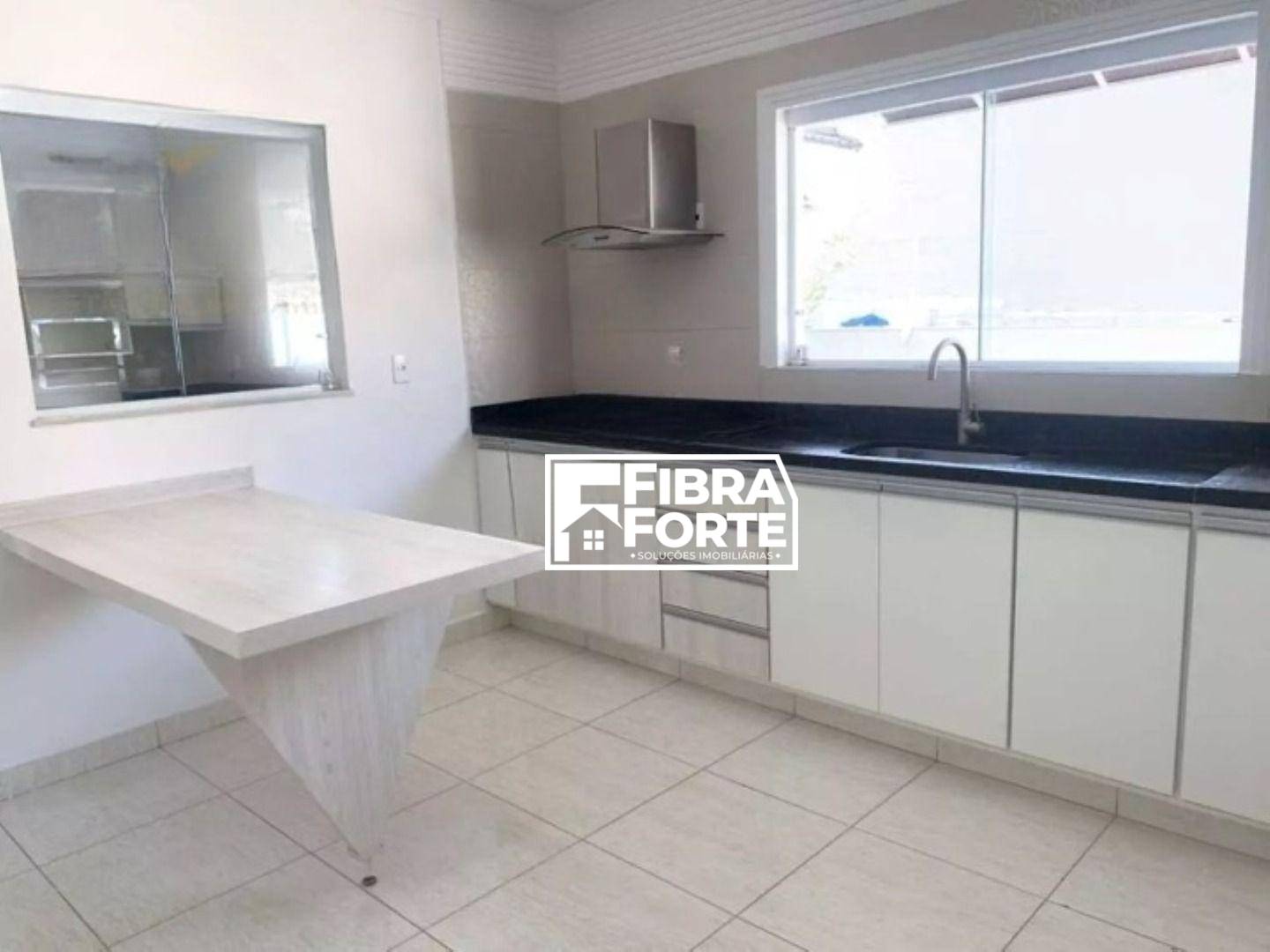 Casa para alugar com 5 quartos, 243m² - Foto 7