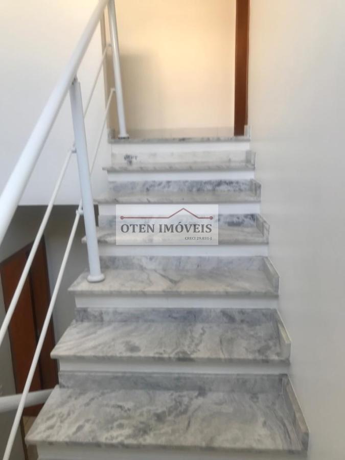Casa à venda com 3 quartos, 140m² - Foto 8