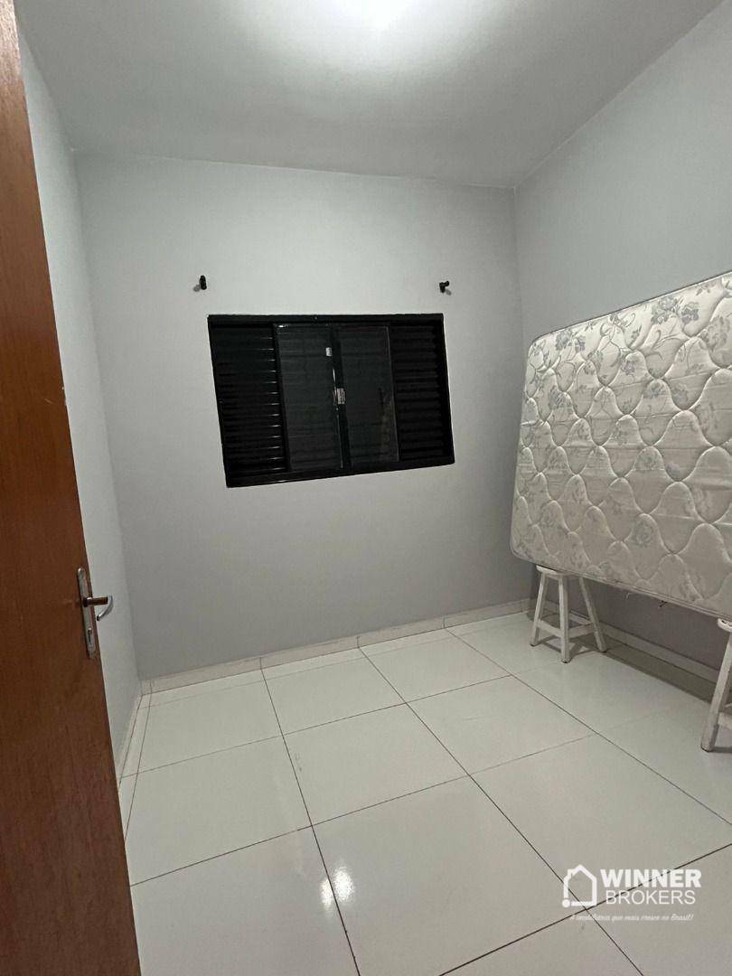 Casa à venda com 2 quartos, 70m² - Foto 7