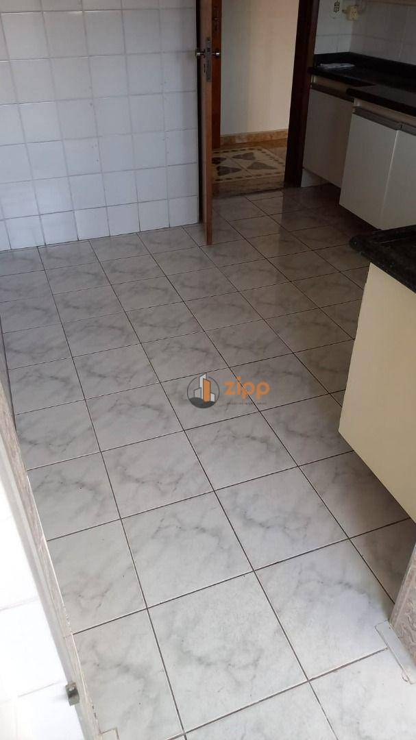 Apartamento à venda com 2 quartos, 70m² - Foto 16