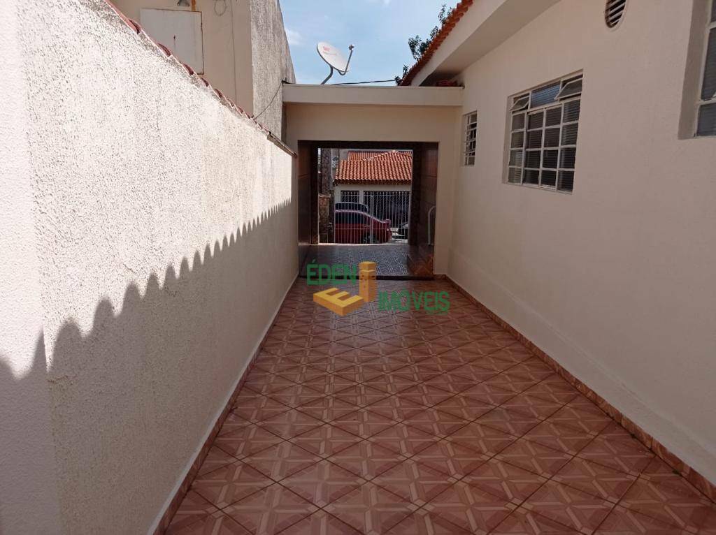 Casa à venda com 3 quartos, 141m² - Foto 6