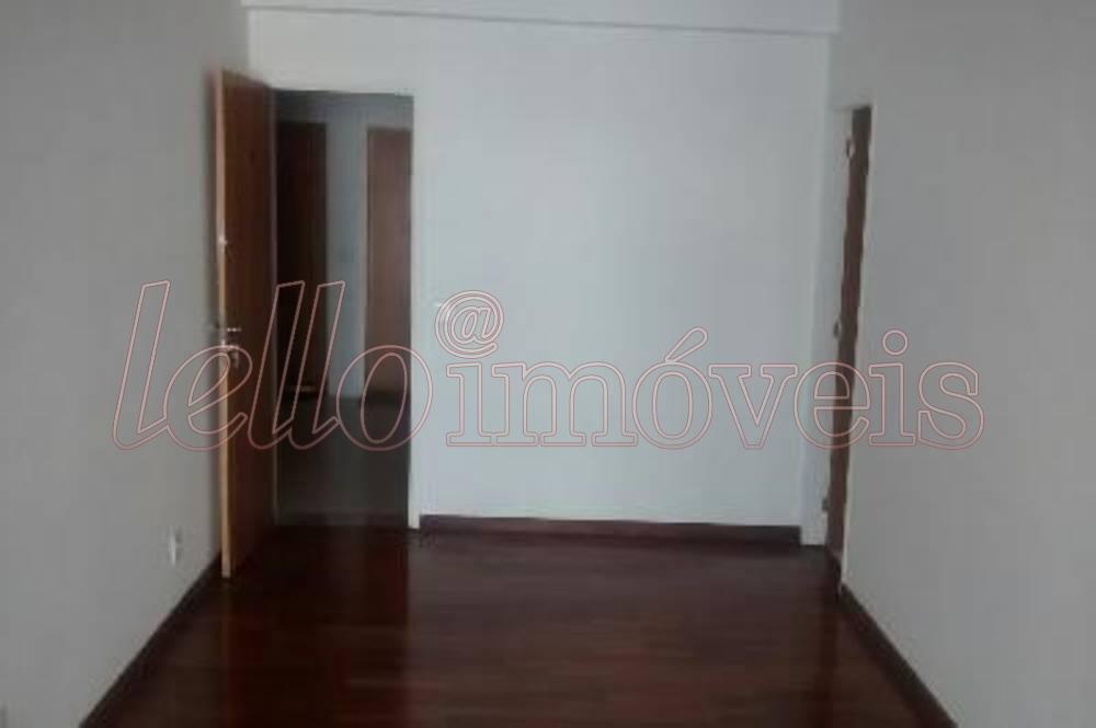 Apartamento para alugar com 2 quartos, 75m² - Foto 2