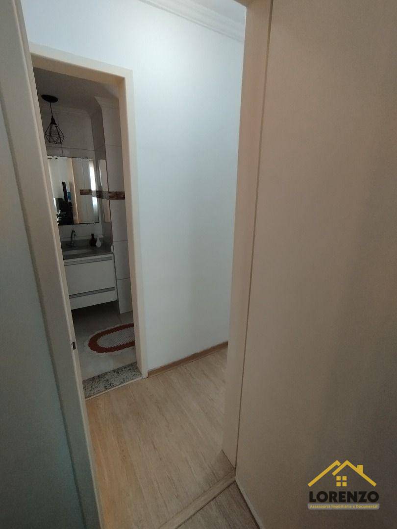 Apartamento à venda com 3 quartos, 60m² - Foto 25